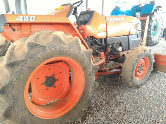 ขายรถไถ KUBOTA L3408 พร้อมดันหน้า ผานพรวน ราคา 188,000 อ.แกลง จ.ระยอง มีรถขน่งบริการทั่วไทย DC Tractor Rayong =0818618678 ,0899347475 id line=0818618678 id line=0899347475 https://www.facebook.com/Tractors-Rayong-307154532717928/photos_stream?tab=photos_a
