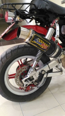 มั้งกี้ สีแดง