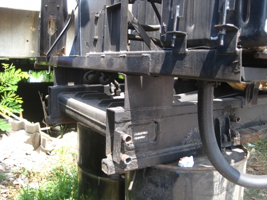 กระบะ6ล้อ