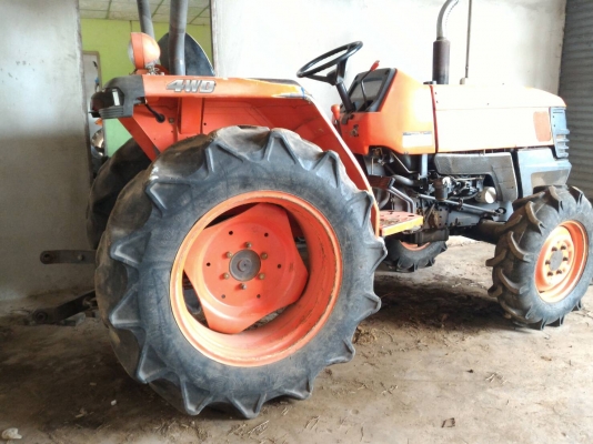 ขายรถไถ KUBOTA L3408 พร้อมดันหน้า ผานพรวน ราคา 188,000 อ.แกลง จ.ระยอง มีรถขน่งบริการทั่วไทย DC Tractor Rayong =0818618678 ,0899347475 id line=0818618678 id line=0899347475 https://www.facebook.com/Tractors-Rayong-307154532717928/photos_stream?tab=photos_a