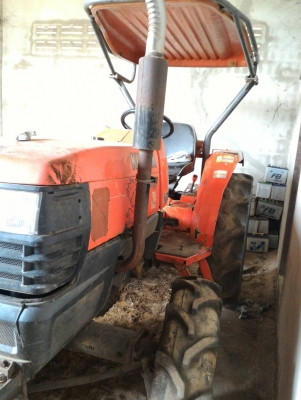 ขายรถไถ KUBOTA L3408 พร้อมดันหน้า ผานพรวน ราคา 188,000 อ.แกลง จ.ระยอง มีรถขน่งบริการทั่วไทย DC Tractor Rayong =0818618678 ,0899347475 id line=0818618678 id line=0899347475 https://www.facebook.com/Tractors-Rayong-307154532717928/photos_stream?tab=photos_a