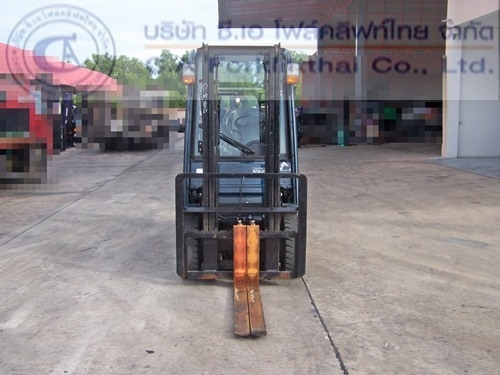 ขาย รถโฟล์คลิฟท์ TOYOTA รุ่น 8FGL15