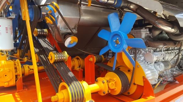 ขายรถเกี่ยวข้าววรพจน์การช่าง