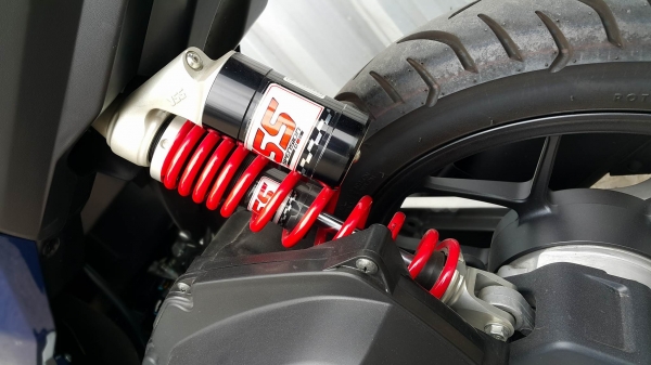 Click125i 2016 วิ่ง 500 โลแท้ รถอายุ 2 เดือน ของแต่งล้น ต่อรองได้ Click125i 2016 วิ่ง 500 โลแท้ รถอายุ 2 เดือน ของแต่งล้น ต่อรองได้