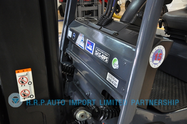 ขายรถโฟล์คลิฟท์มือสอง TOYOTA รุ่น 8FD30-10562 ราคา 585,000 บาท นำเข้าจากประเทศญี่ปุ่น 100\% ไม่เคยใช้งานในไทย