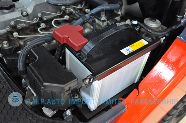 ขายรถโฟล์คลิฟท์มือสอง TOYOTA รุ่น 8FD30-10562 ราคา 585,000 บาท นำเข้าจากประเทศญี่ปุ่น 100\% ไม่เคยใช้งานในไทย