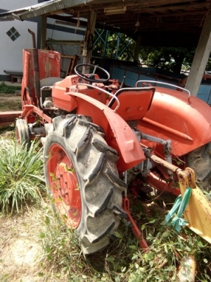 รถไถนา24L