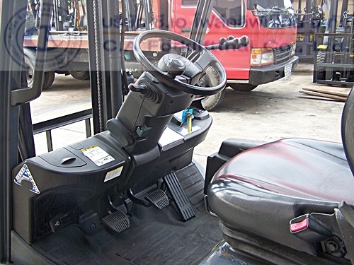 ขายรถ โฟล์คลิฟท์ TOYOTA รุ่น 8FGL15