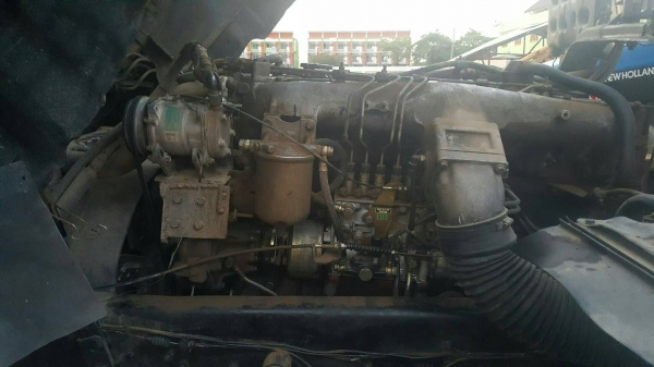 รถบรรทุก 12 ล้อดัมพ์ HINO รุ่น FM2KNLD  260 แรงม้า  ปีจดทะเบียน 2539