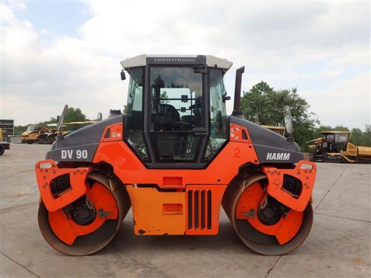 รถบดเบรคดาวน์ 9.5 ton Hamm_DV 90VV สต๊อกรอนำเข้าค่ะ โทร.081-3062283