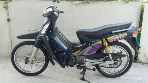 ขาย kawasaki cheer สตาร์ทมือ สตาทเท้าปกติ สตาทมือ ปกติ ระบบเครื่องไม่มีดัง คลัชไม่มีหอน ระบบไฟใช้ได้ทุกอย่าง เล่มครบ มะเบียนไม่ขาด รถใช้งานปกติครับ ขี่กลับได้เลบ ติดต่อได้ที่เบอ 0891123302 line progressdui