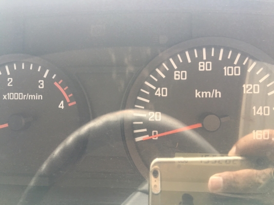 รถอีซูซุ 6 ล้อ ( ตู้แห้ง ) 150 แรงม้า. ปี 53.  ( รถวิ่ง 15x,xxx กม. )    สนใจติดต่อ  081 - 6079515