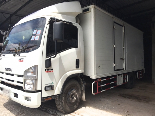 รถอีซูซุ 6 ล้อ ( ตู้แห้ง ) 150 แรงม้า. ปี 53.  ( รถวิ่ง 15x,xxx กม. )    สนใจติดต่อ  081 - 6079515