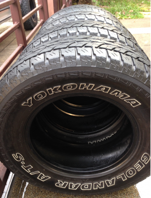 ยาง All Yokohama 245 70 16 ปลายปี11 พร้อมใช้งาน ราคาไม่แพง