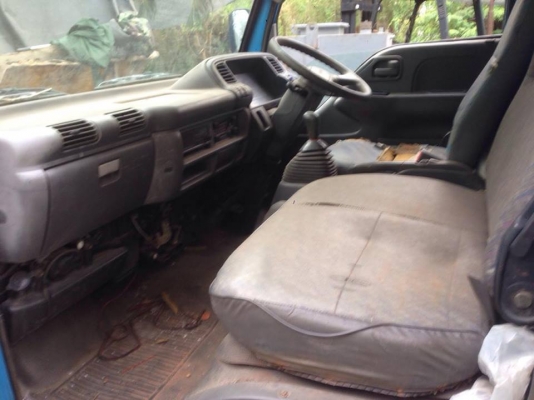 ขายรถ4ล้อ โตโยต้าหัวอีซูซุยกได้ กระบะสแตนเลส เครื่อง2jดีเซล ทะเบียนมีขาดสำเนาบัตร ใบโอน ขาดปี58 ต่อภาษีขับได้เลย ขาย 85000 บาท เอาไปใช้ในไร่ในสวนคุ้มครับดีกว่าขับมอไซค์