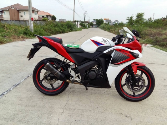 CBR 150 i ราคา 38000 บาท สนใจโทร 082-0604632 โบว์