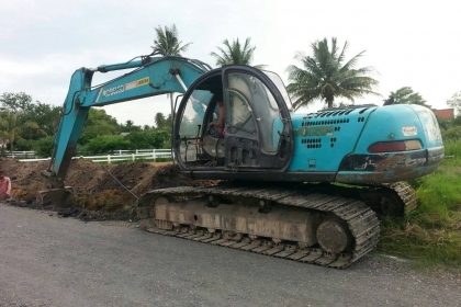 KOBELCO SK200 MACK5 SUPPER ไฟฟ้าครบ เอวแน่น ช่วงล่างเต็ม