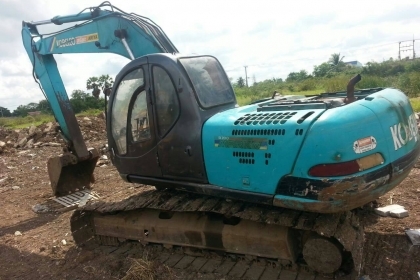 KOBELCO SK200 MACK5 SUPPER ไฟฟ้าครบ เอวแน่น ช่วงล่างเต็ม KOBELCO SK200 MACK5 SUPPER ไฟฟ้าครบ เอวแน่น ช่วงล่างเต็ม