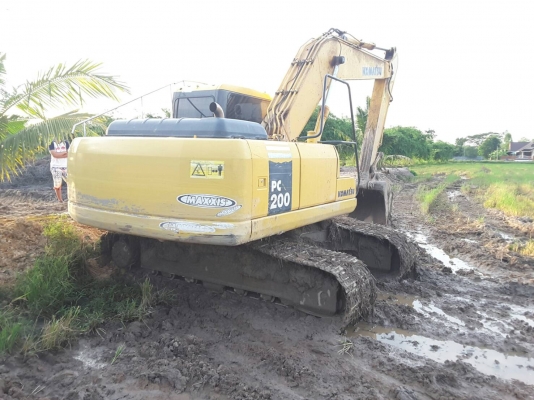 ขาย!! >>> Komatsu Pc200 รุ่น 7 <<< รถพร้อมใช้งาน ราคา 1,650,000 บาท ต่อรองได้ ขาย!! >>> Komatsu Pc200 รุ่น 7 <<< รถพร้อมใช้งาน ราคา 1,650,000 บาท ต่อรองได้