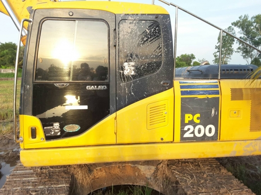 ขาย!! >>> Komatsu Pc200 รุ่น 7 <<< รถพร้อมใช้งาน ราคา 1,650,000 บาท ต่อรองได้