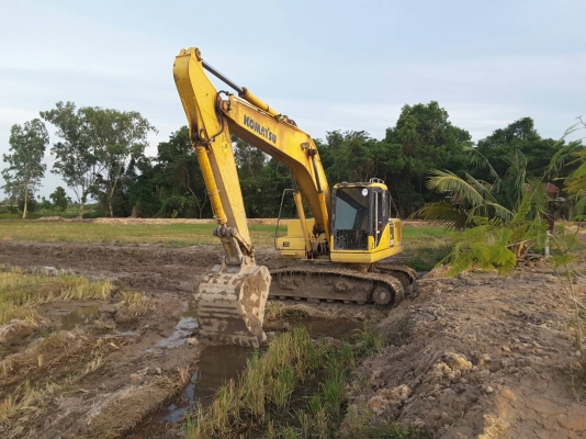 ขาย!! >>> Komatsu Pc200 รุ่น 7 <<< รถพร้อมใช้งาน ราคา 1,650,000 บาท ต่อรองได้ ขาย!! >>> Komatsu Pc200 รุ่น 7 <<< รถพร้อมใช้งาน ราคา 1,650,000 บาท ต่อรองได้