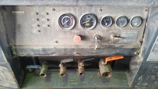 ขาย ปั๊มลมขนาดใหญ่ air compressor เก่าญี่ปุ่น AIRMAN PDS655S เครื่อง ISUZU