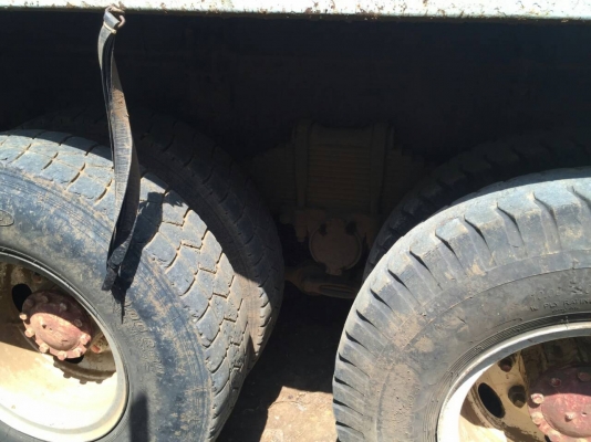 ขาย ISUZU 240 เครื่อง 320 แรง สภาพสวยพร้อมใช้ ติดต่อได้ที่คุณ อ๊อฟ พิจิตร 086-737-9991