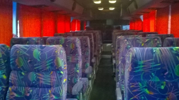 ขายรถบัส 6 ล้อ Isuzu ทั้งคัน แอร์ไฟฟ้า