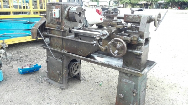 Sell> ขายแท่นกลึง‬ TA SHING 4 ฟุต เกียร์กระตุก เฟืองครบ หน้าแท่นสวยไม่มีที่ติ เดินออโต้ กลึงเกลียว ได้หมด