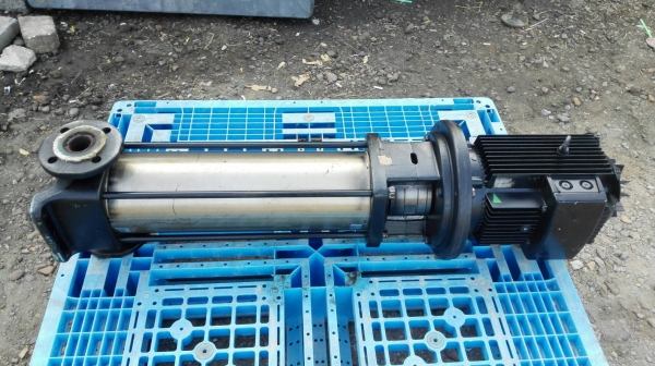 Sell> ขายปั้มน้ำตัวตั้งแรงดันสูง‬ ‪&lrm;GRUNDFOS‬ CR8-160 Q 7,3 m/h Head 120 m. มอเตอร์ 7.5 แรงม้า 3 เฟส 380 V. เทสเครื่องเรียบร้อยแล้ว