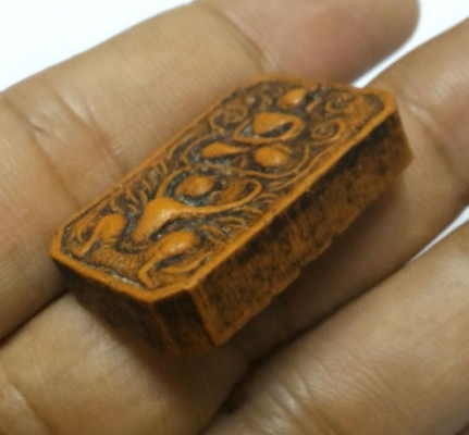 หลวงพ่อปาน ทรงครุฑ หลังยันต์เกราะเพชร หลวงปู่ฤาษีลิงดำ สายนี้สุดยอดครับ เนื้อดินสวยมากๆ