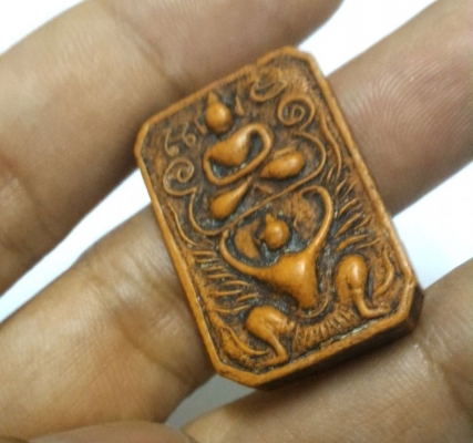 หลวงพ่อปาน ทรงครุฑ หลังยันต์เกราะเพชร หลวงปู่ฤาษีลิงดำ สายนี้สุดยอดครับ เนื้อดินสวยมากๆ