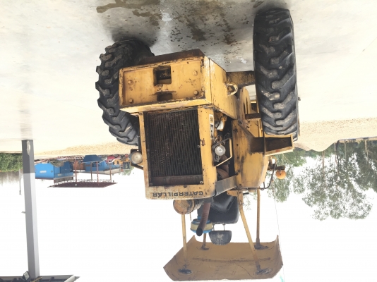 ขายรถตักปรับราคาลงเหลือ350,000ด่วนๆสนใจโทรเลยครับ