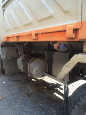 ขายด่วนสิบล้อดั้มสามมิตร3H. 195แรง ปี38ไฟฟ้า หัวสีเดิม เครื่องเกียร์เดิม สภาพสวยพร้อมใช้