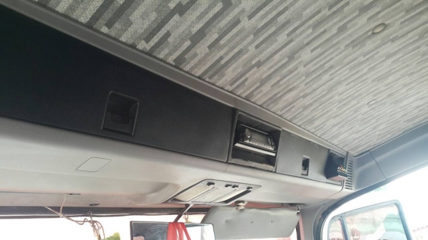 ขายด่วนสิบล้อดั้มสามมิตร3H. 195แรง ปี38ไฟฟ้า หัวสีเดิม เครื่องเกียร์เดิม สภาพสวยพร้อมใช้