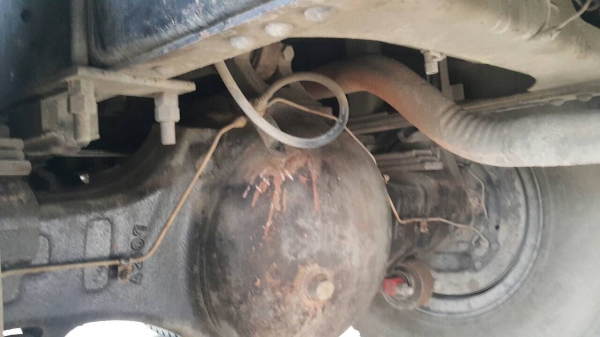 ขายด่วนสิบล้อดั้มสามมิตร3H. 195แรง ปี38ไฟฟ้า หัวสีเดิม เครื่องเกียร์เดิม สภาพสวยพร้อมใช้