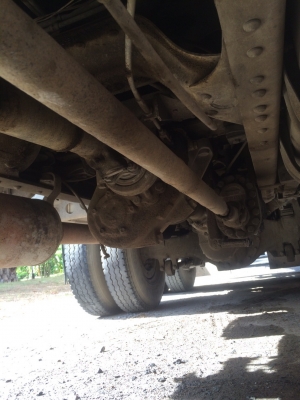 ขายด่วนสิบล้อดั้มสามมิตร3H. 195แรง ปี38ไฟฟ้า หัวสีเดิม เครื่องเกียร์เดิม สภาพสวยพร้อมใช้