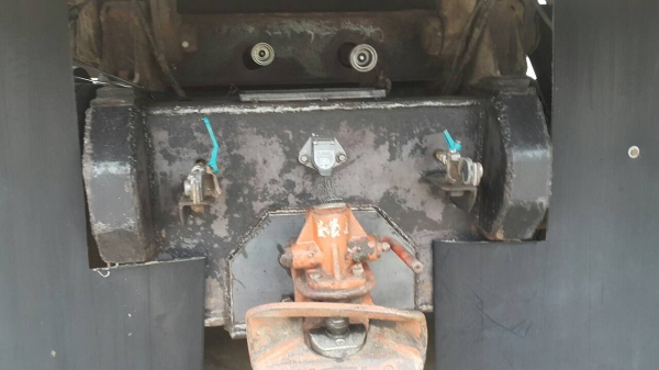 ขายด่วนสิบล้อดั้มสามมิตร3H. 195แรง ปี38ไฟฟ้า หัวสีเดิม เครื่องเกียร์เดิม สภาพสวยพร้อมใช้