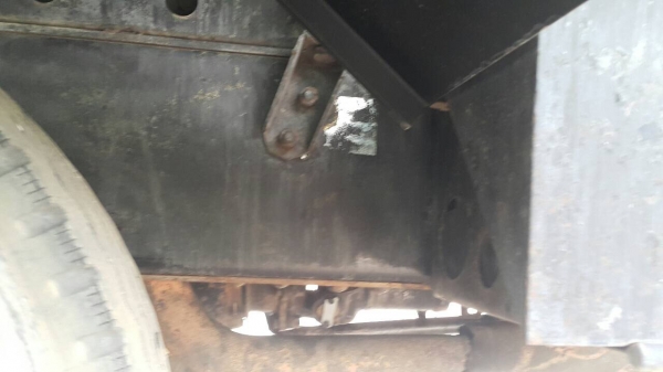 ขายด่วนสิบล้อดั้มสามมิตร3H. 195แรง ปี38ไฟฟ้า หัวสีเดิม เครื่องเกียร์เดิม สภาพสวยพร้อมใช้