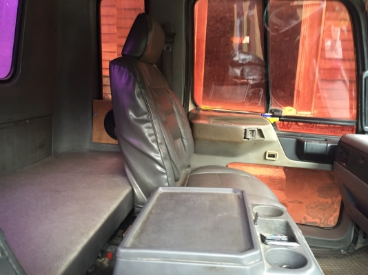 ขายด่วนสิบล้อดั้มสามมิตร3H. 195แรง ปี38ไฟฟ้า หัวสีเดิม เครื่องเกียร์เดิม สภาพสวยพร้อมใช้