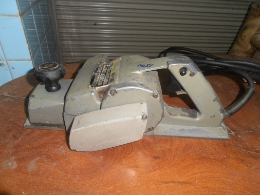 กบไฟฟ้ามากาต้า รุ่น 1600 ขนาด 3 นิ้ว