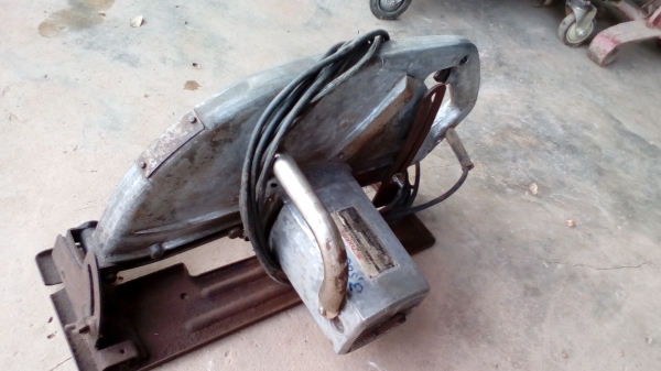 เลื่อยวงเดือนMAKITA 5402 เลื่อยวงเดือน 415mm(16") 1750W