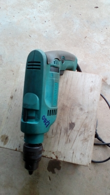 สว่าน MAKITA HP 1620 16mm.(5/8) mand in england