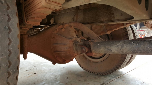 ขาย 6 ล้อ ISUZU ยาง 900 กระบะยาว 7.20 เมตร มีหางพับไฮดรอริค เครื่อง 6BD1 165 แรงม้า คัสซีสวยตลอดเส้น เบรคทิฟฟี่ พวงมาลัยพาวเวอร์ ทะเบียนพร้อมโอนครับ