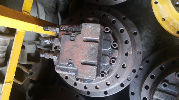 ขายตัวเดิน  KOMATSU  PC120-2