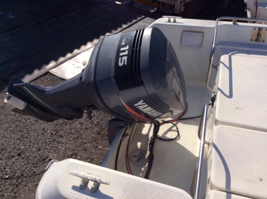 เรือตกปลา F22 เครื่อง 115 แรงยามาฮ่า