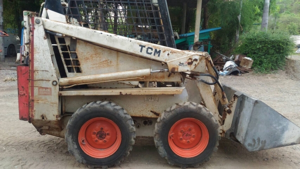 รถบ็อบแคต