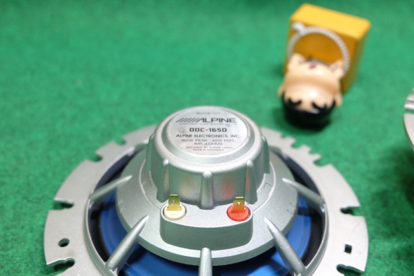 ลำโพง Alpine ตระกูล DDDrive รุ่น DDC-165D ลำโพงเสียงกลาง ขนาด 6" กรวยโพลี ลำโพง Alpine ตระกูล DDDrive รุ่น DDC-165D ลำโพงเสียงกลาง ขนาด 6" กรวยโพลี