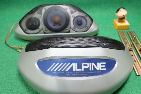 ลำโพงกล่อง Alpine รุ่น SBE-1330S Aero Dynamic Tuned Bassreflex 3 way ลำโพง 3 ทาง