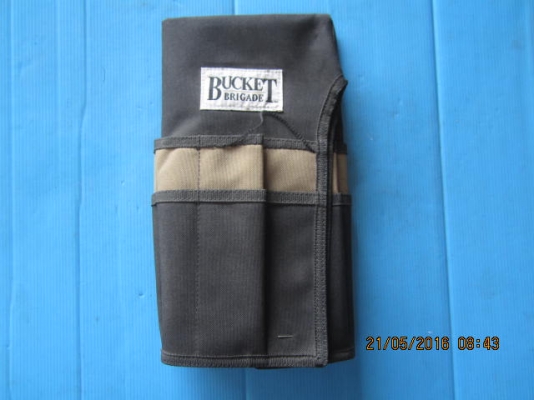 ขายกระเป๋าช่างช่องเยอะงานใหม่เก่าเก็บ